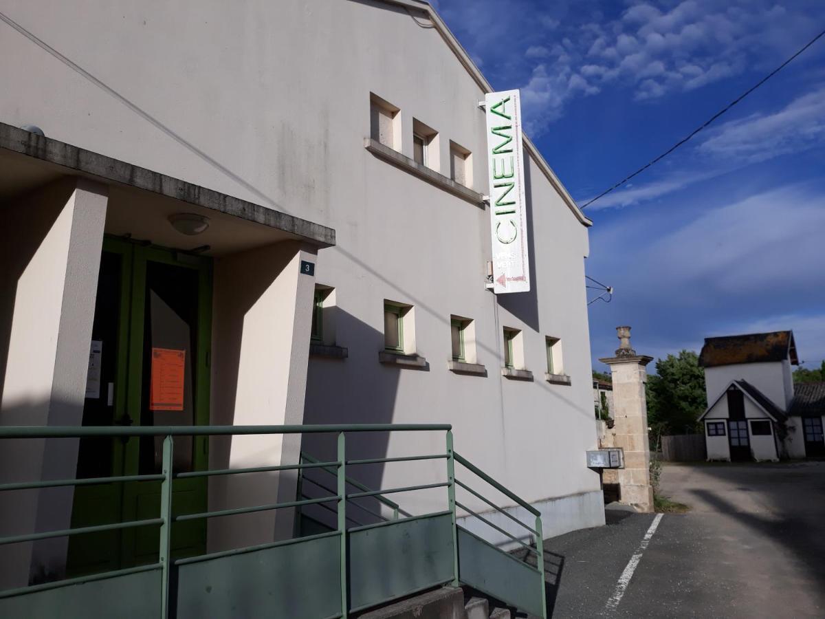 Au Coeur Du Marais Bed & Breakfast Saint-Hilaire-la-Palud Exterior photo